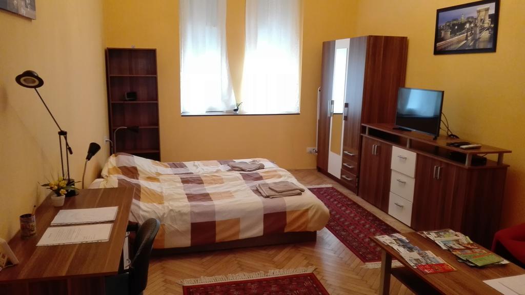 Cute Apartment Close To The Center Budapest Exterior foto